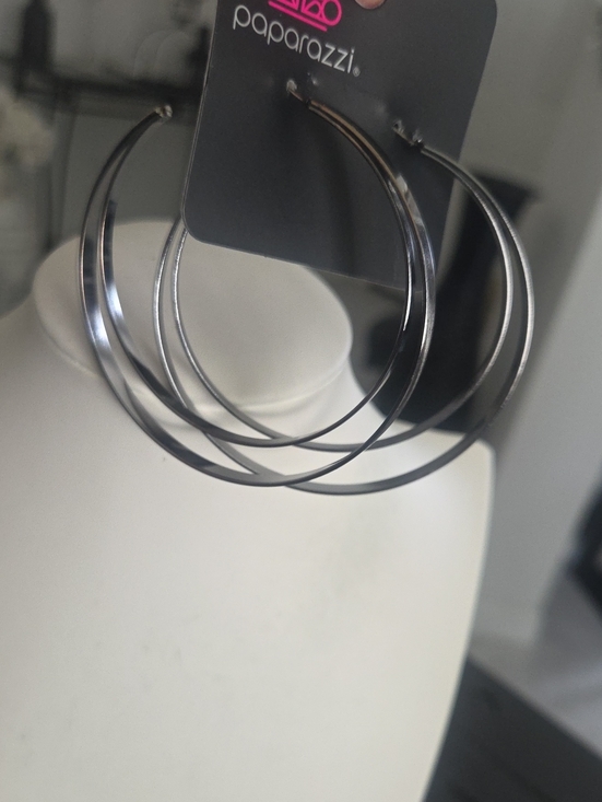 paparazzi Jewelry - Paparazzi Moon Child Metro Black Hoop Earrings NWT